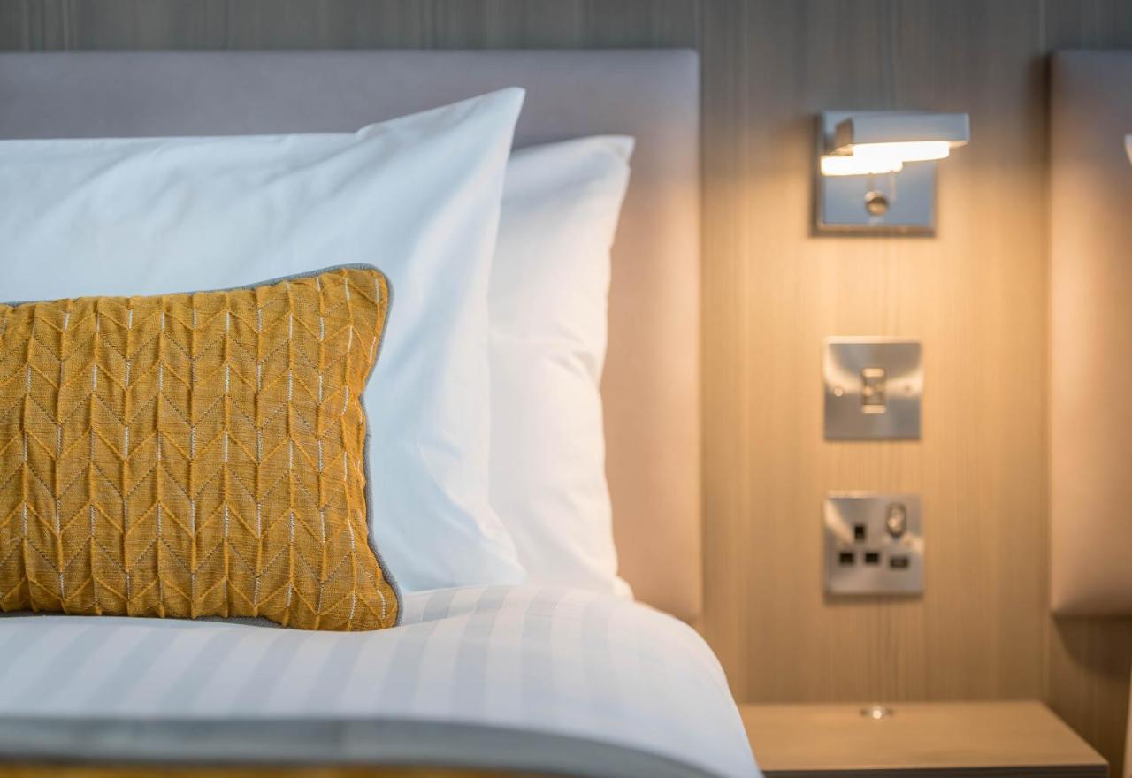 Executive King Room,1344158102:JPEG