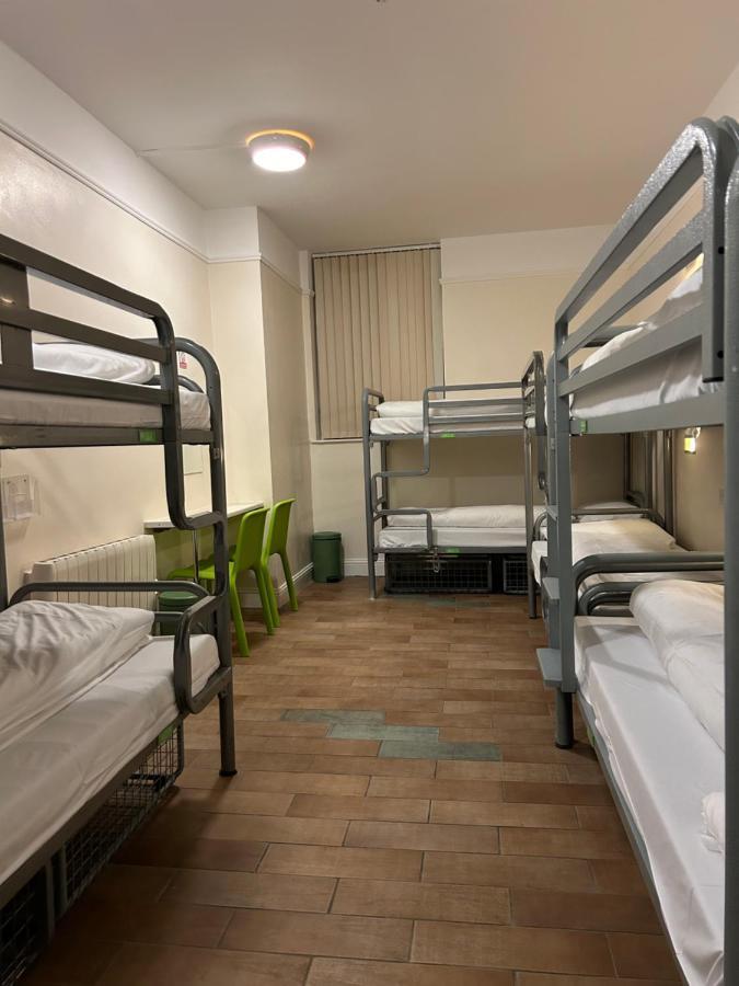 Bed 8-Bed Mixed Dormitory Room