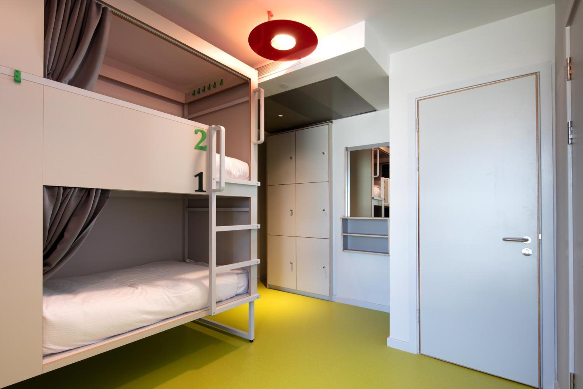 Bed 4 6 Bed Female Dormitory Room