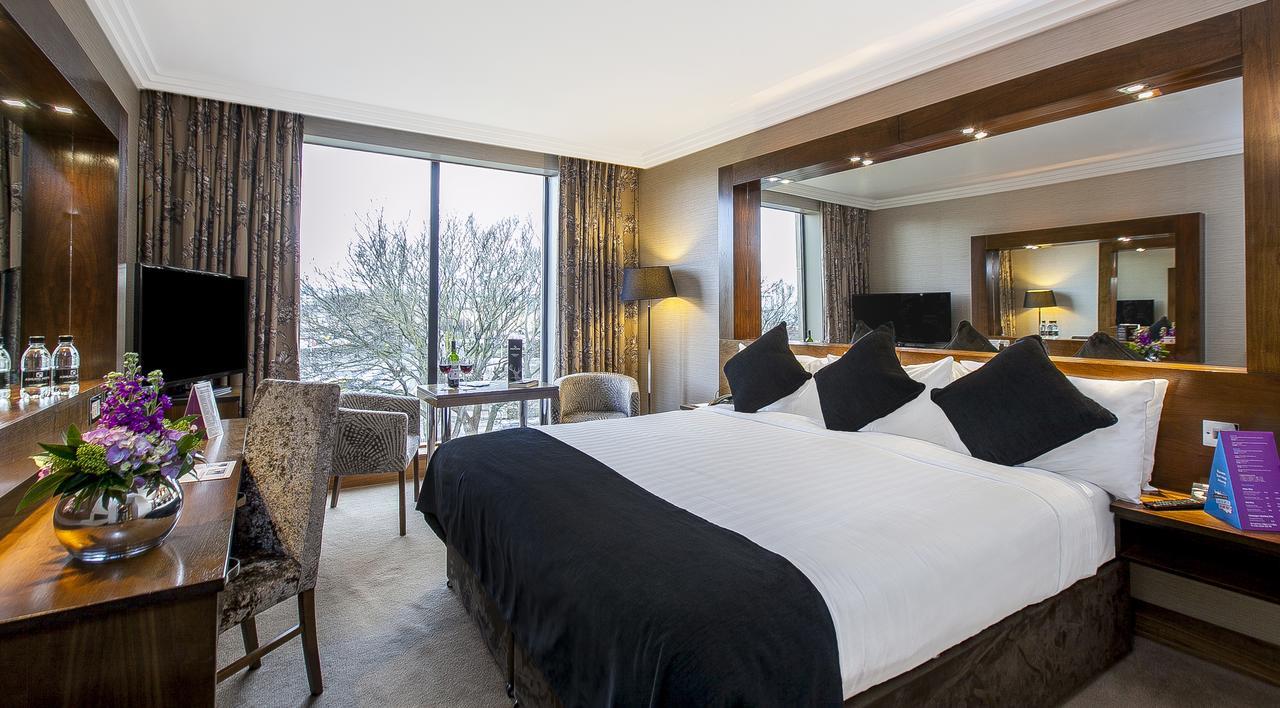 Deluxe Superior King Room