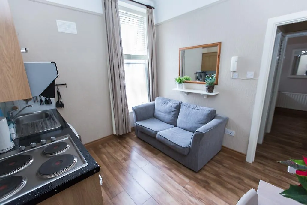 East Park Lodge-1