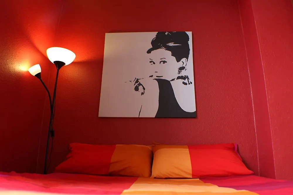 The Marilyn Mansion-1