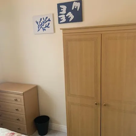 One Bedroom Apartment Dublin-2