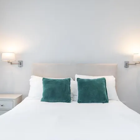 Albert Place Rooms-2