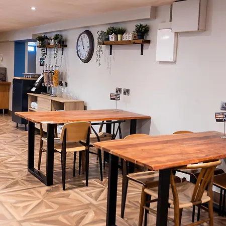 Abbey Court Hostel-3
