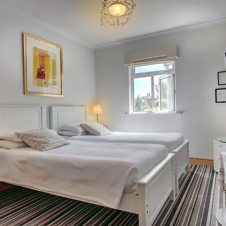 St. Aiden'S Guesthouse-2