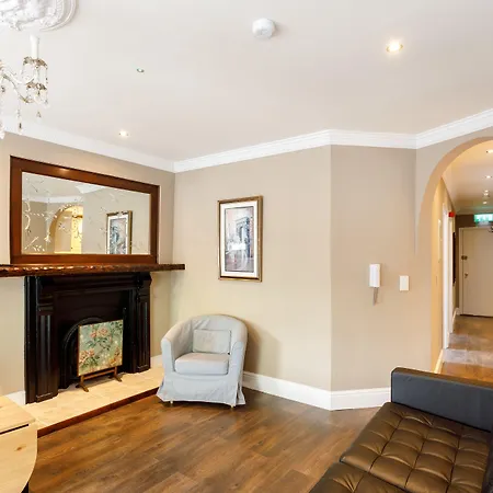 Molloy'S Apartments-3