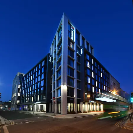 Travelodge Plus Dublin City Centre-3