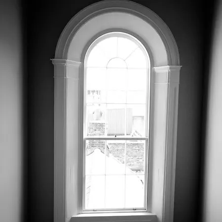 City Studios & Apartments Dublin-2