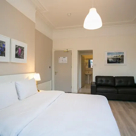 Merrion Road - Ballsbridge Townhouse-3