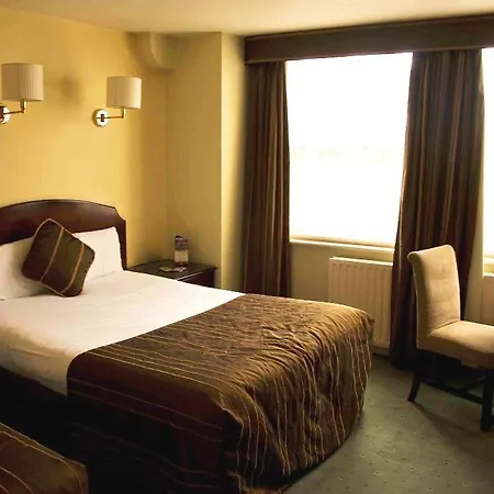 Parliament Hotel-3