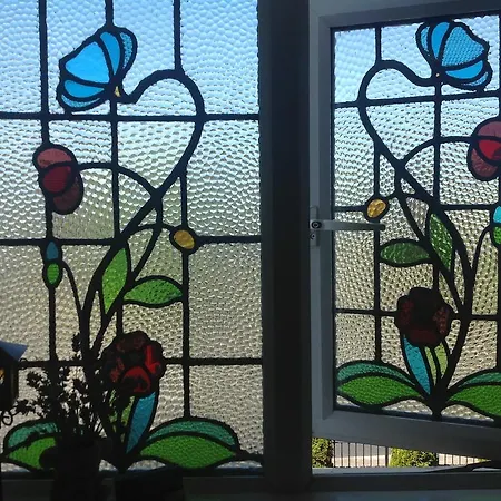 Annandale House-2